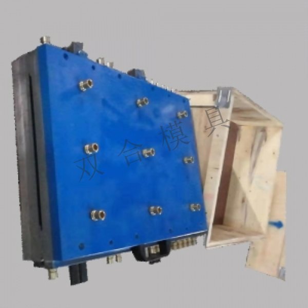 Gusset mold