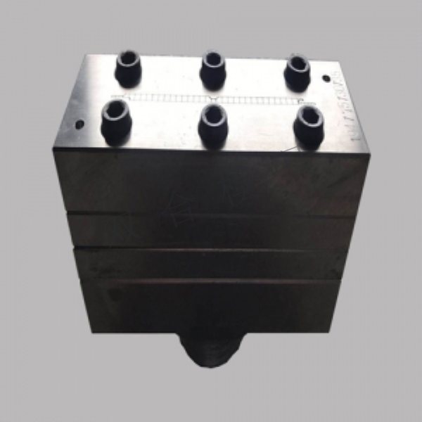 Gusset mold processing customization