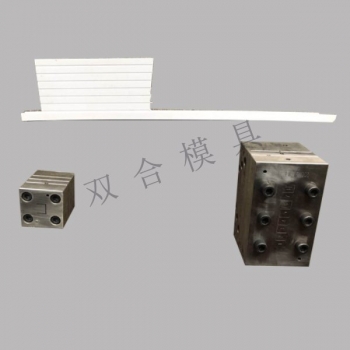 Door panel mold