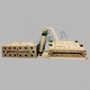Profile mold